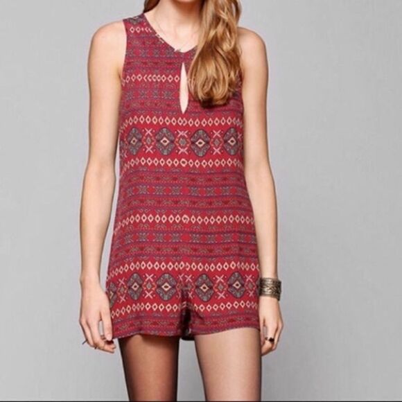 Urban Outfitters Coincidence & Chance Southwestern Boho Aztec Casual Romper - Picture 1 of 8